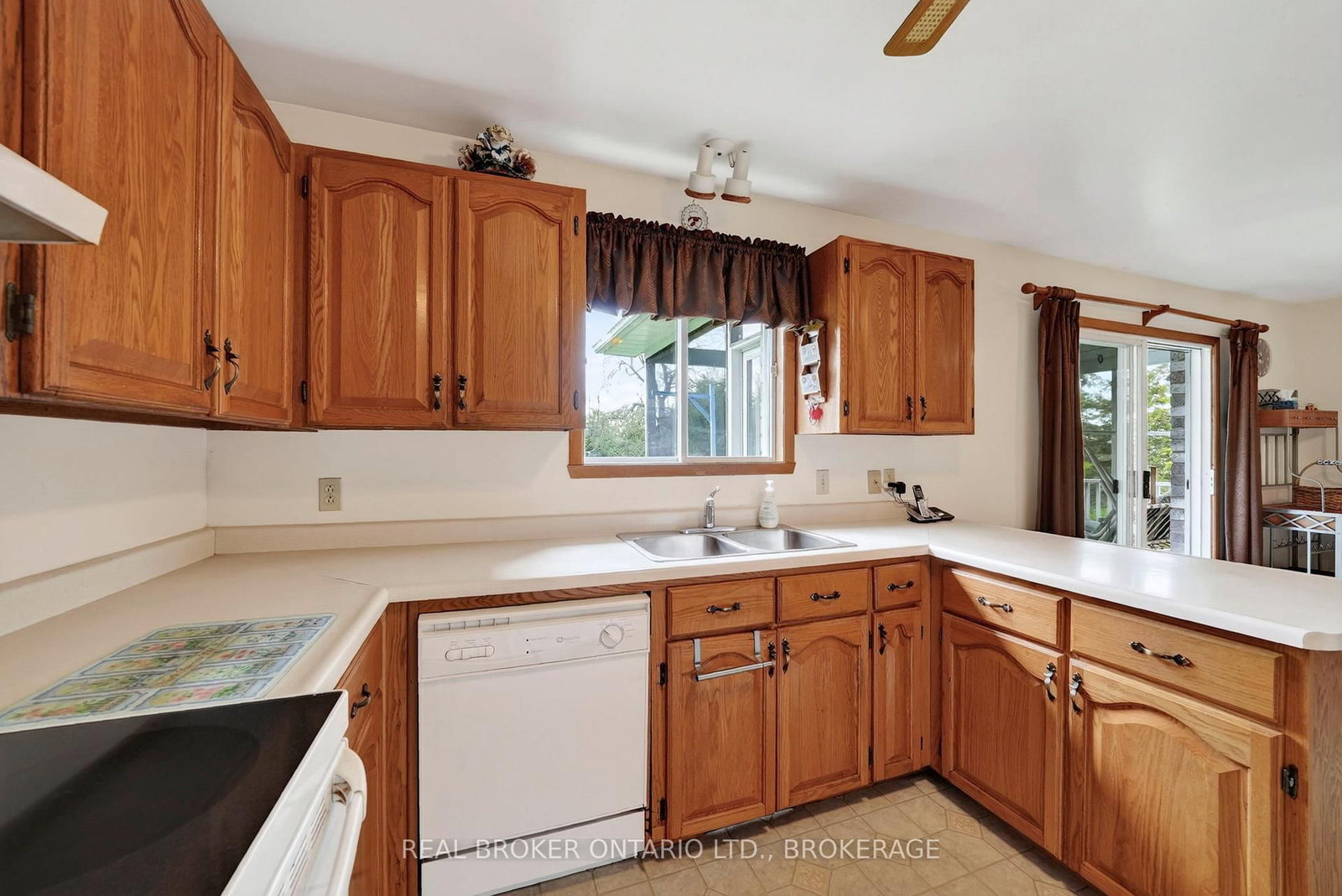 17550 Island Road • South Stormont, ON photo 8