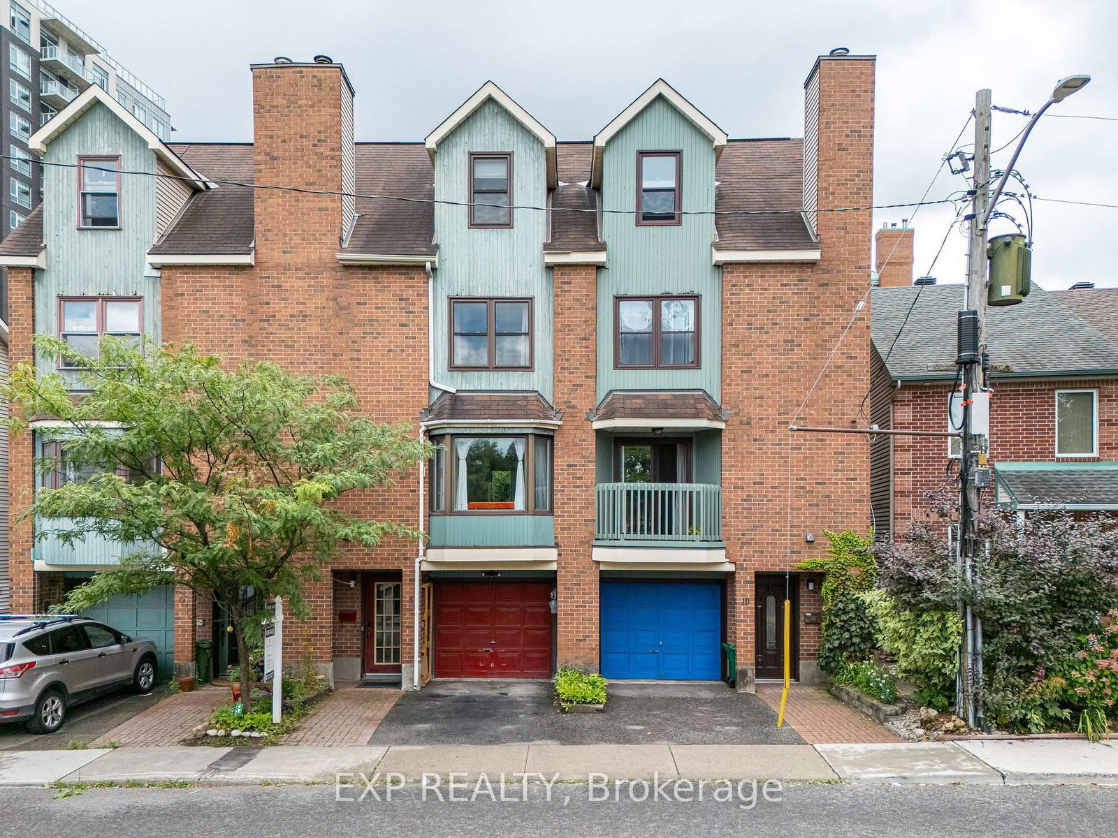 8 Maclean Street • Ottawa, ON photo 1