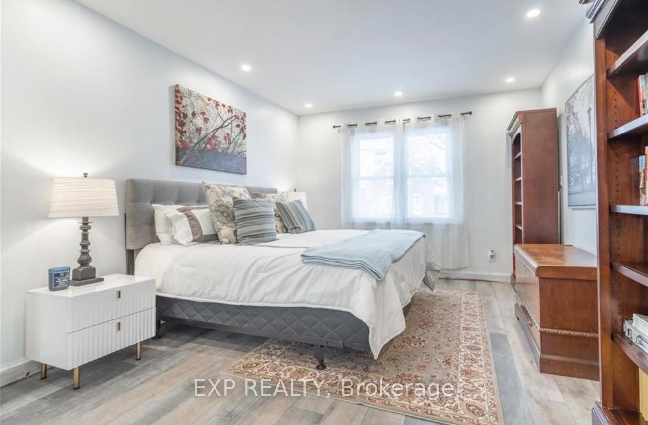 78 Terrace Hill Street • Brantford, ON photo 12