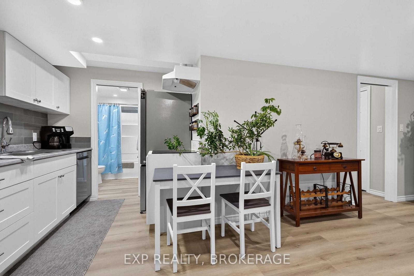 32 CURTIS Street • Prince Edward County, ON photo 35