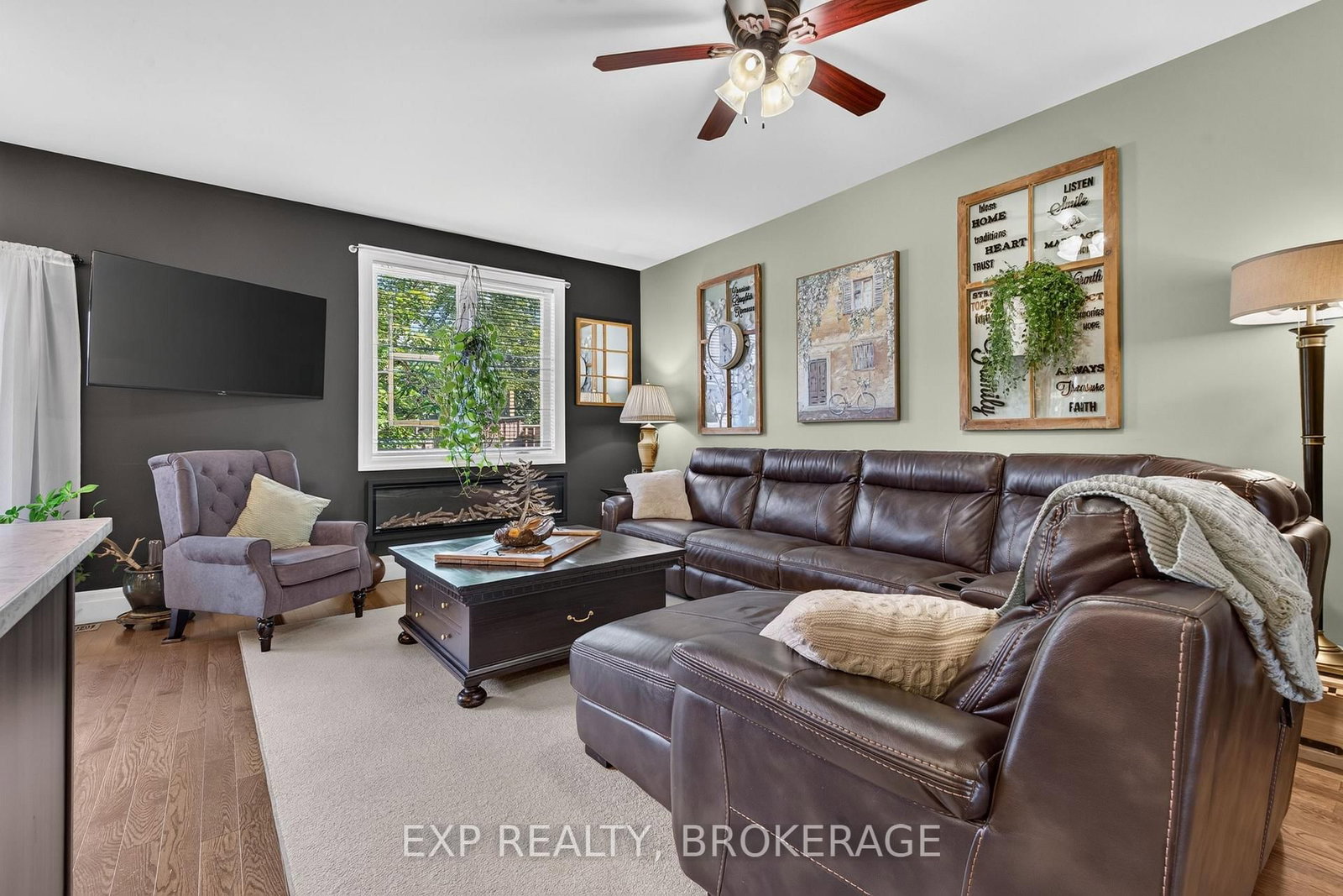 32 CURTIS Street • Prince Edward County, ON photo 8