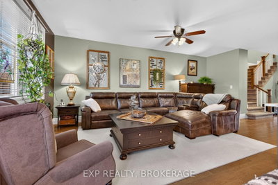 32 CURTIS Street • Prince Edward County, ON photo 9