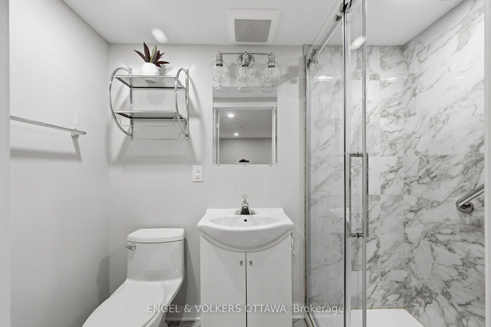 885 Plante Drive • Ottawa, ON photo 34