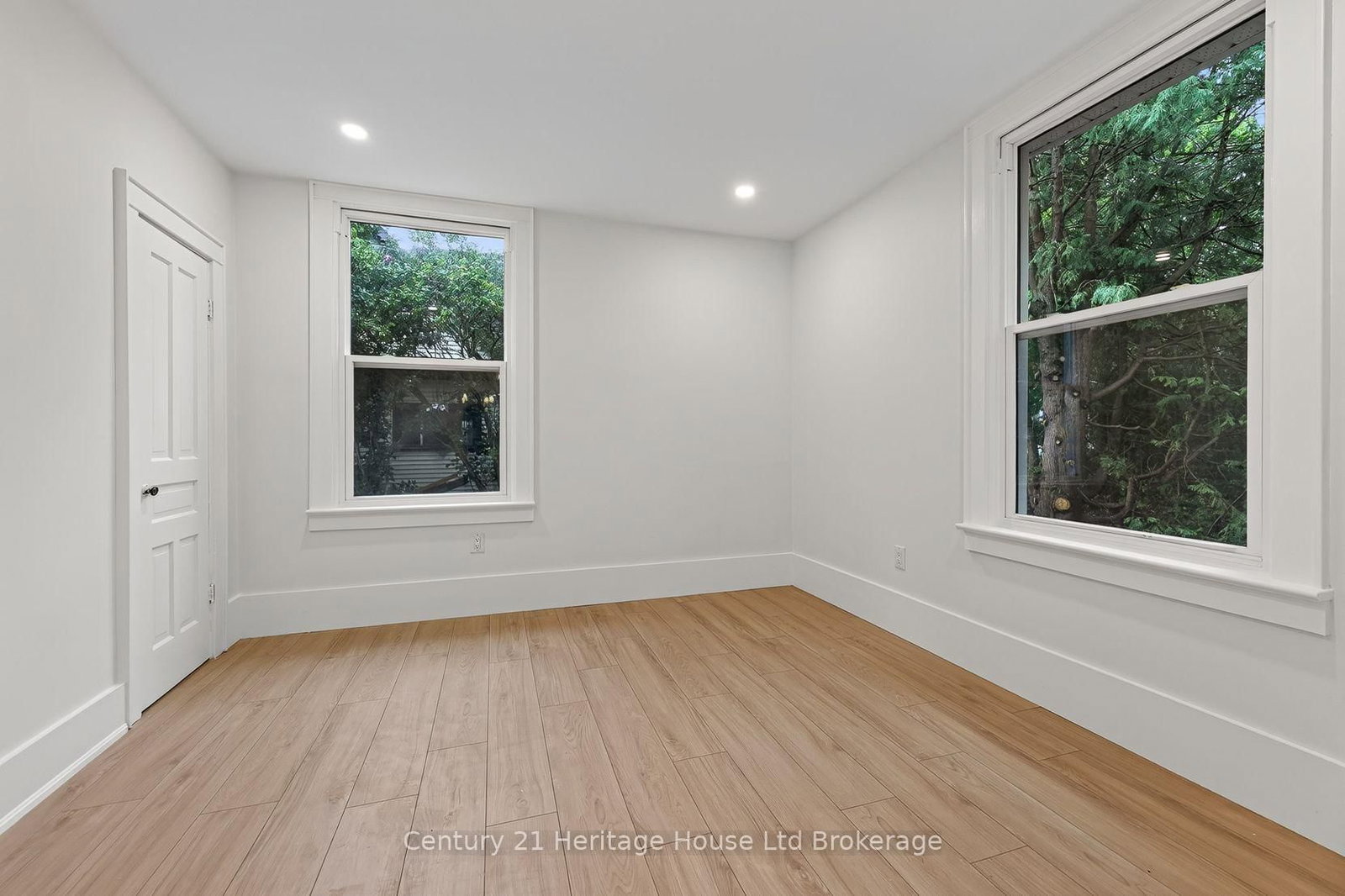 256 Union Street • Norfolk, ON photo 36