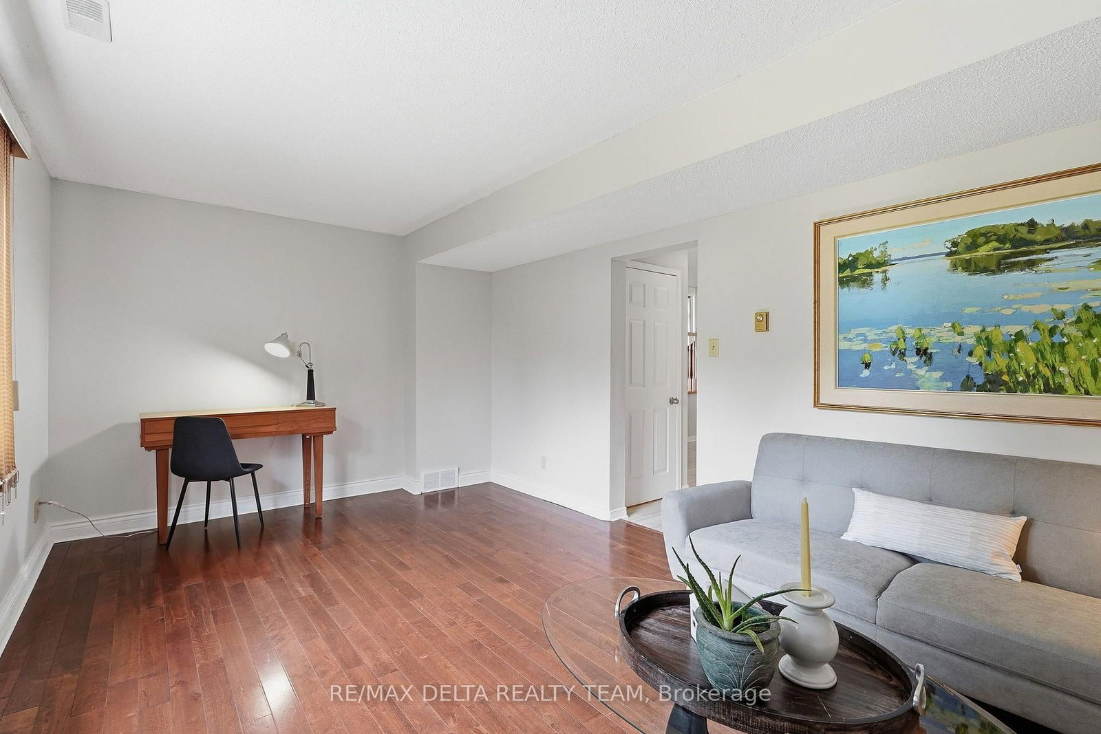 1587 Maxime Street • Ottawa, ON photo 10