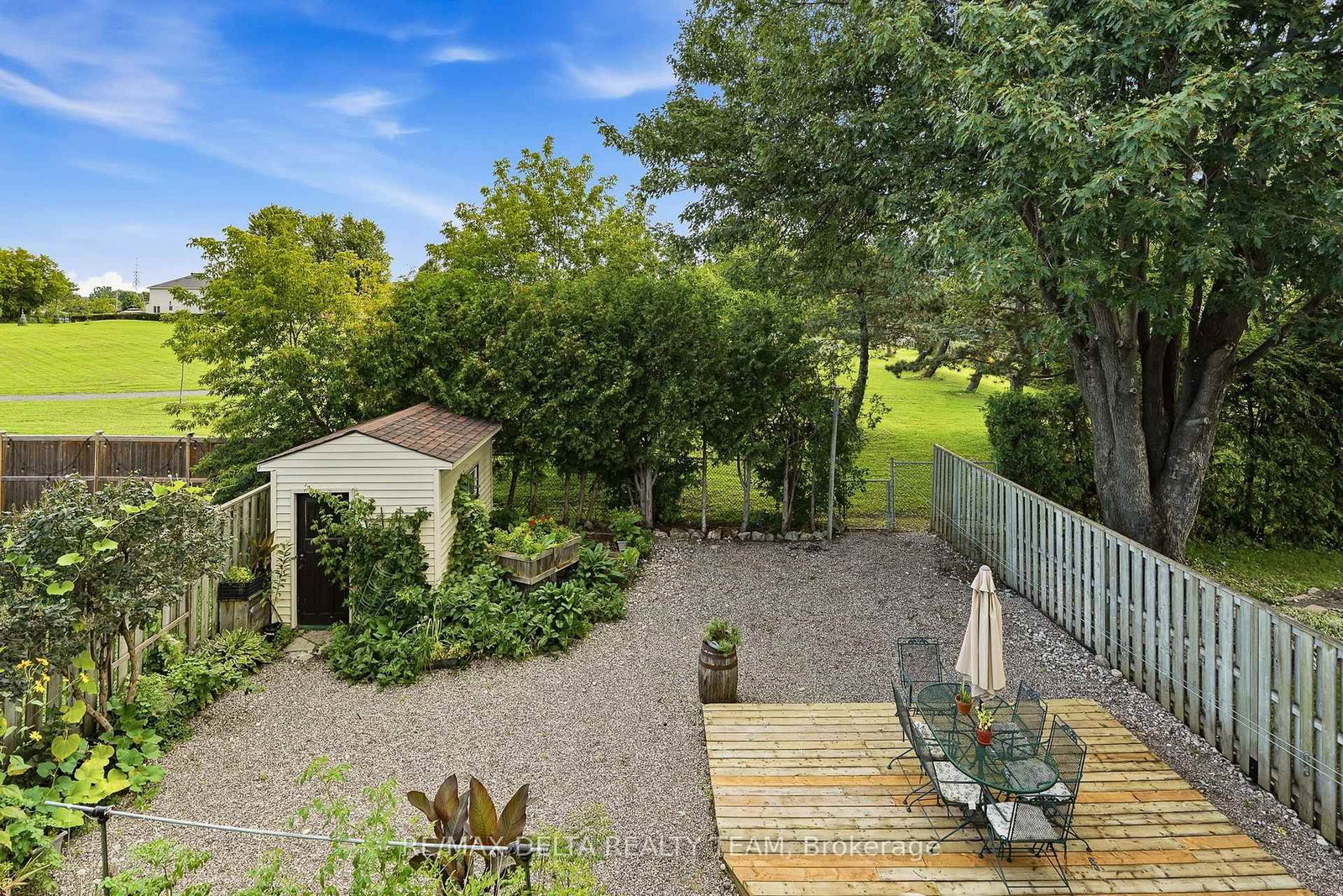 1587 Maxime Street • Ottawa, ON photo 32
