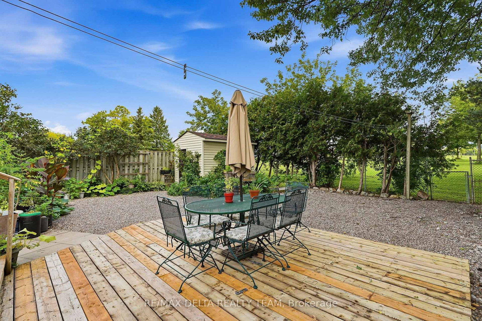 1587 Maxime Street • Ottawa, ON photo 36