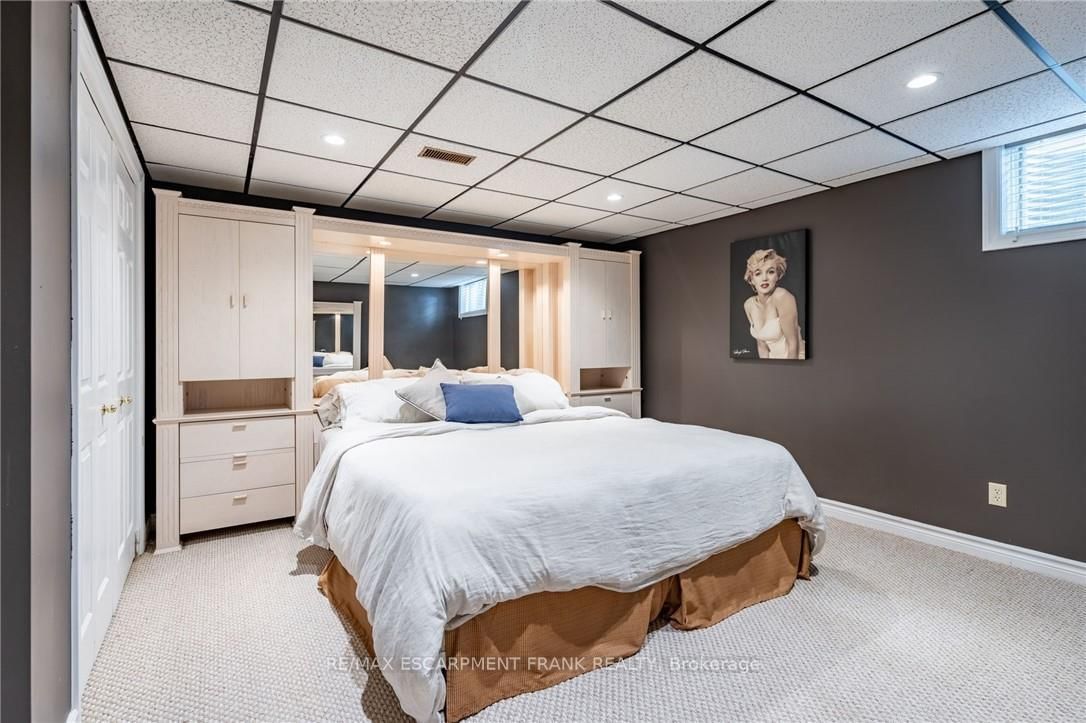 45 Peppertree Crescent • Hamilton, ON photo 39