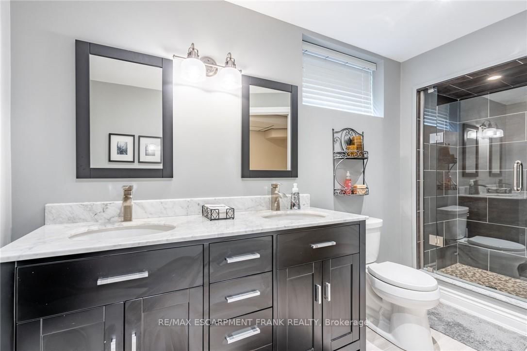 45 Peppertree Crescent • Hamilton, ON photo 40