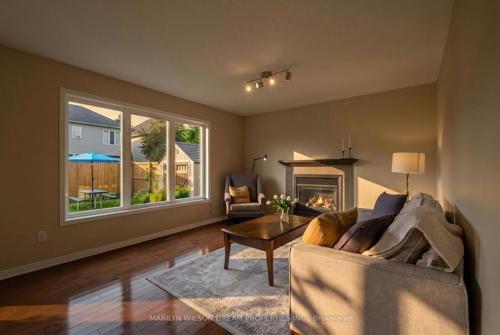 32 Valencia Street • Ottawa, ON photo 10