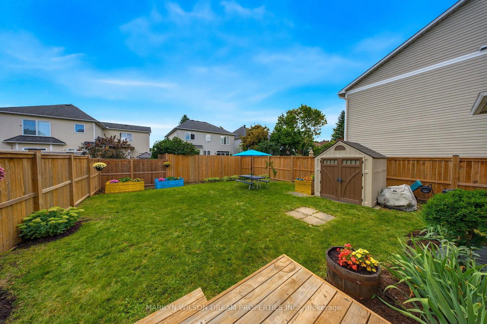 32 Valencia Street • Ottawa, ON photo 16