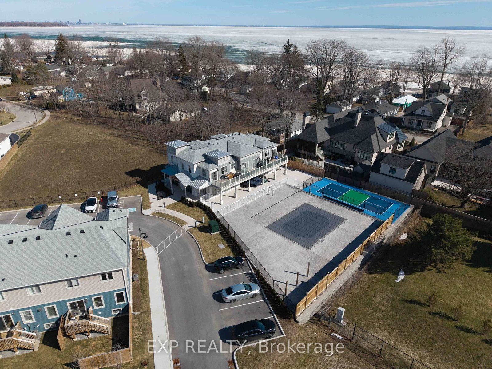 9B Shores Lane • Fort Erie, ON photo 20