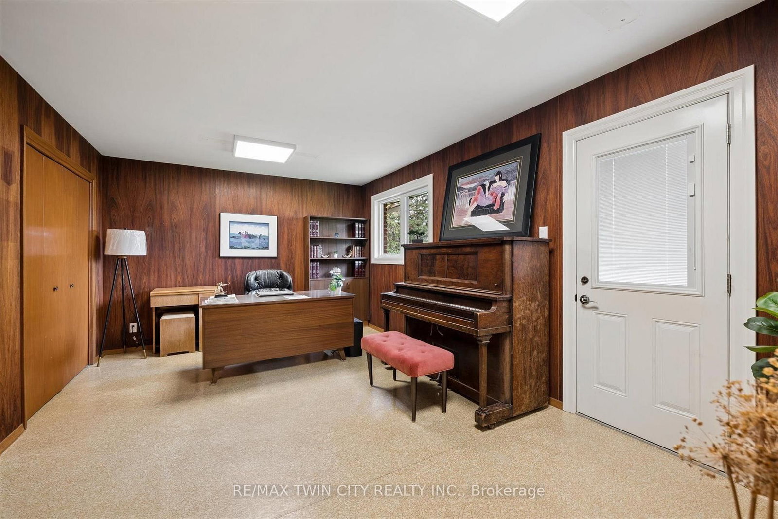 142 Carson Drive • Kitchener, ON photo 20