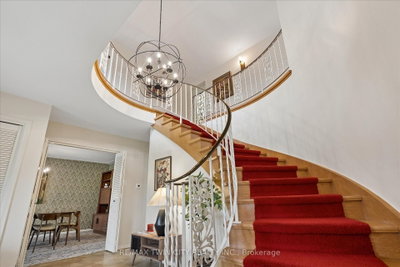 142 Carson Drive • Kitchener, ON photo 8