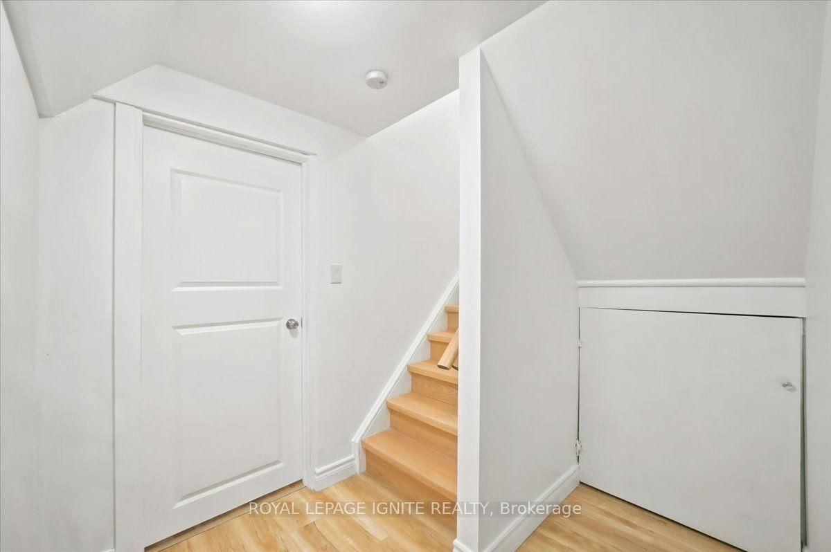 6 Upton Crescent • Guelph, ON photo 24