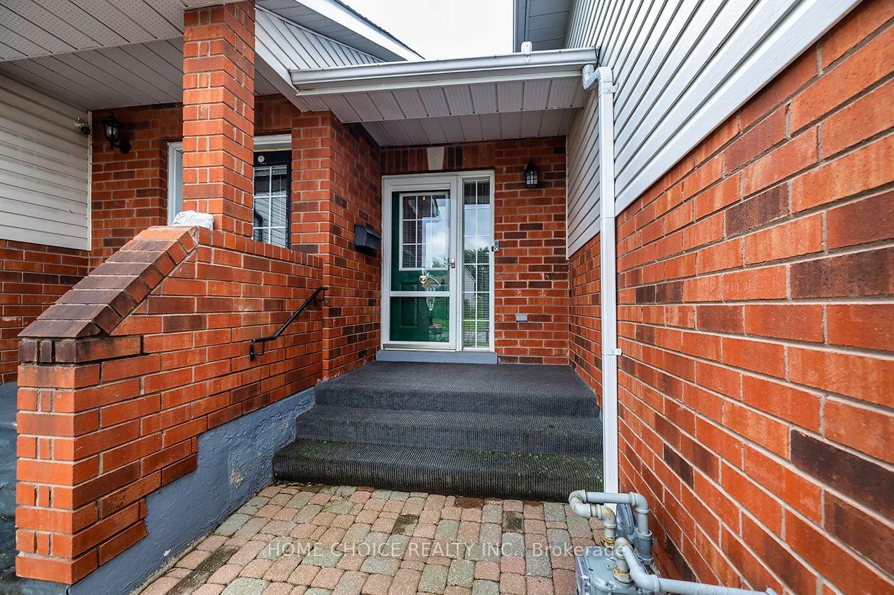 43 Ballantine Street • Cobourg, ON photo 4