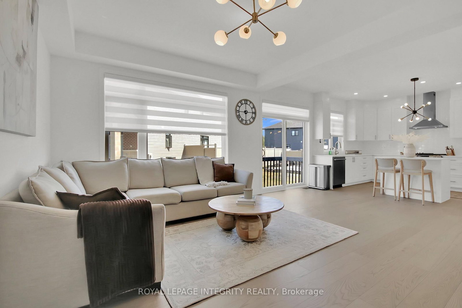 201 Reisling Way • Ottawa, ON photo 6
