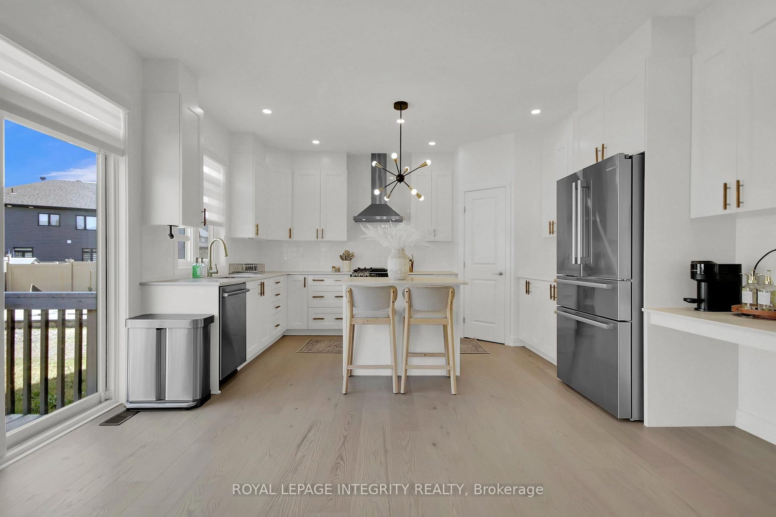 201 Reisling Way • Ottawa, ON photo 8