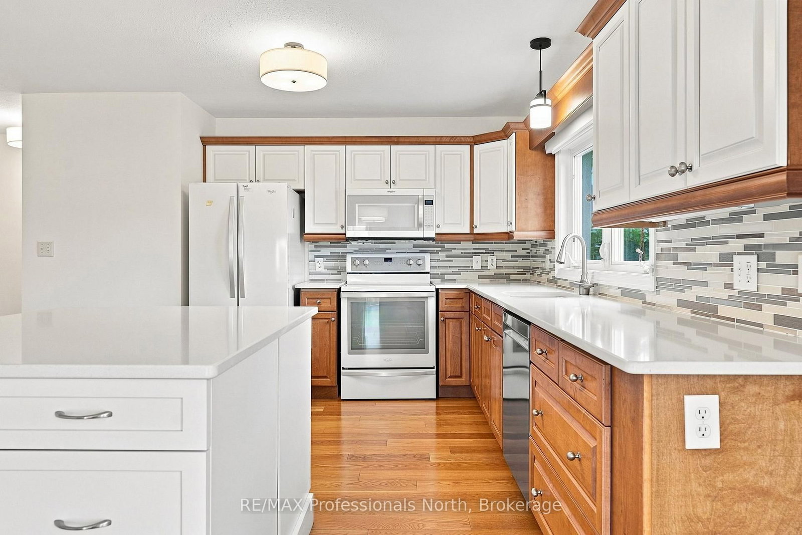 31 Dairy Lane • #306 • Huntsville, ON photo 10
