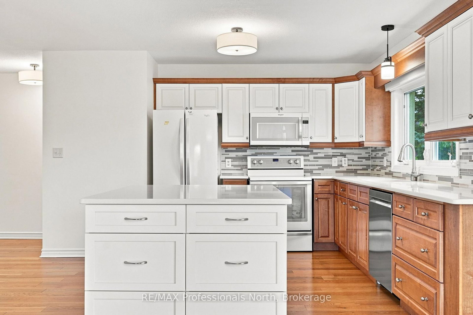 31 Dairy Lane • #306 • Huntsville, ON photo 12