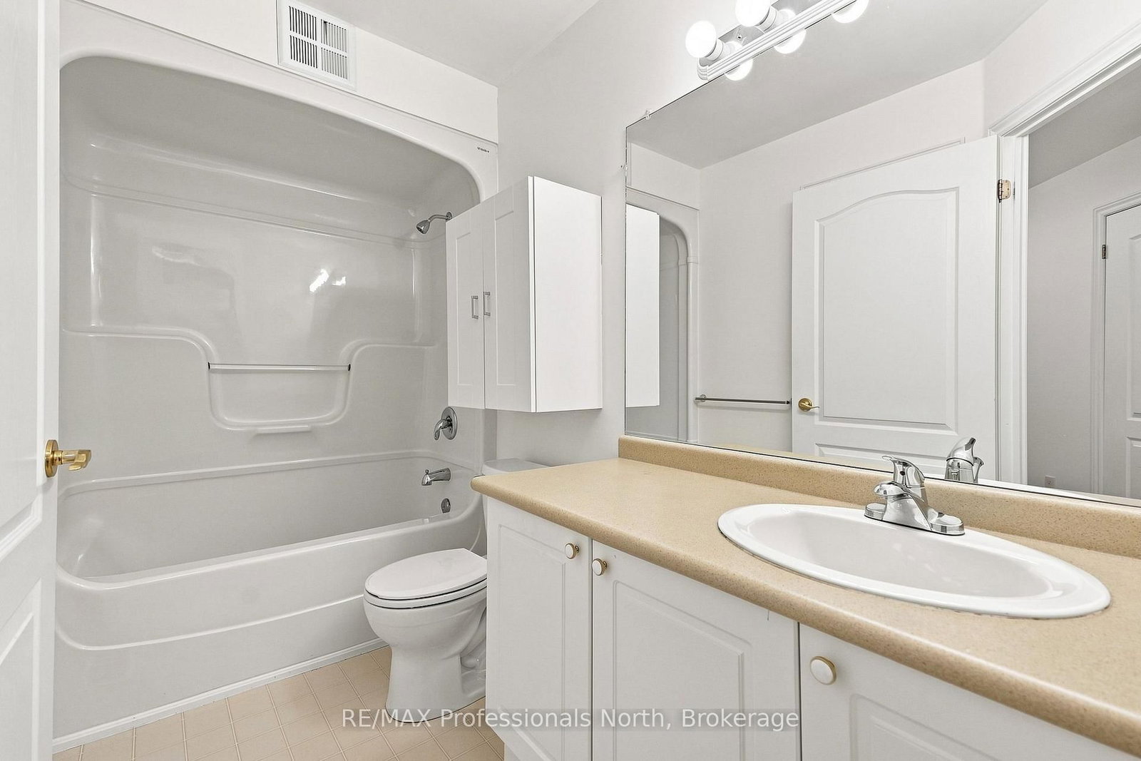 31 Dairy Lane • #306 • Huntsville, ON photo 23