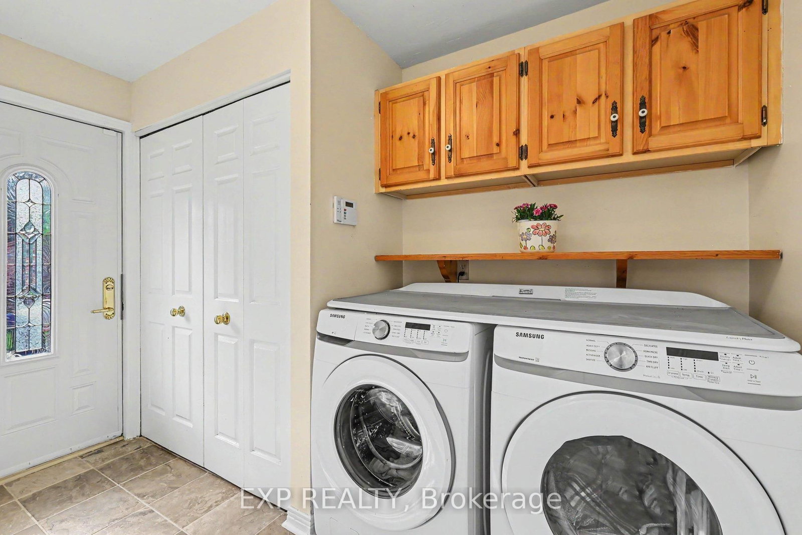 105 Country Club Drive • Ottawa, ON photo 19