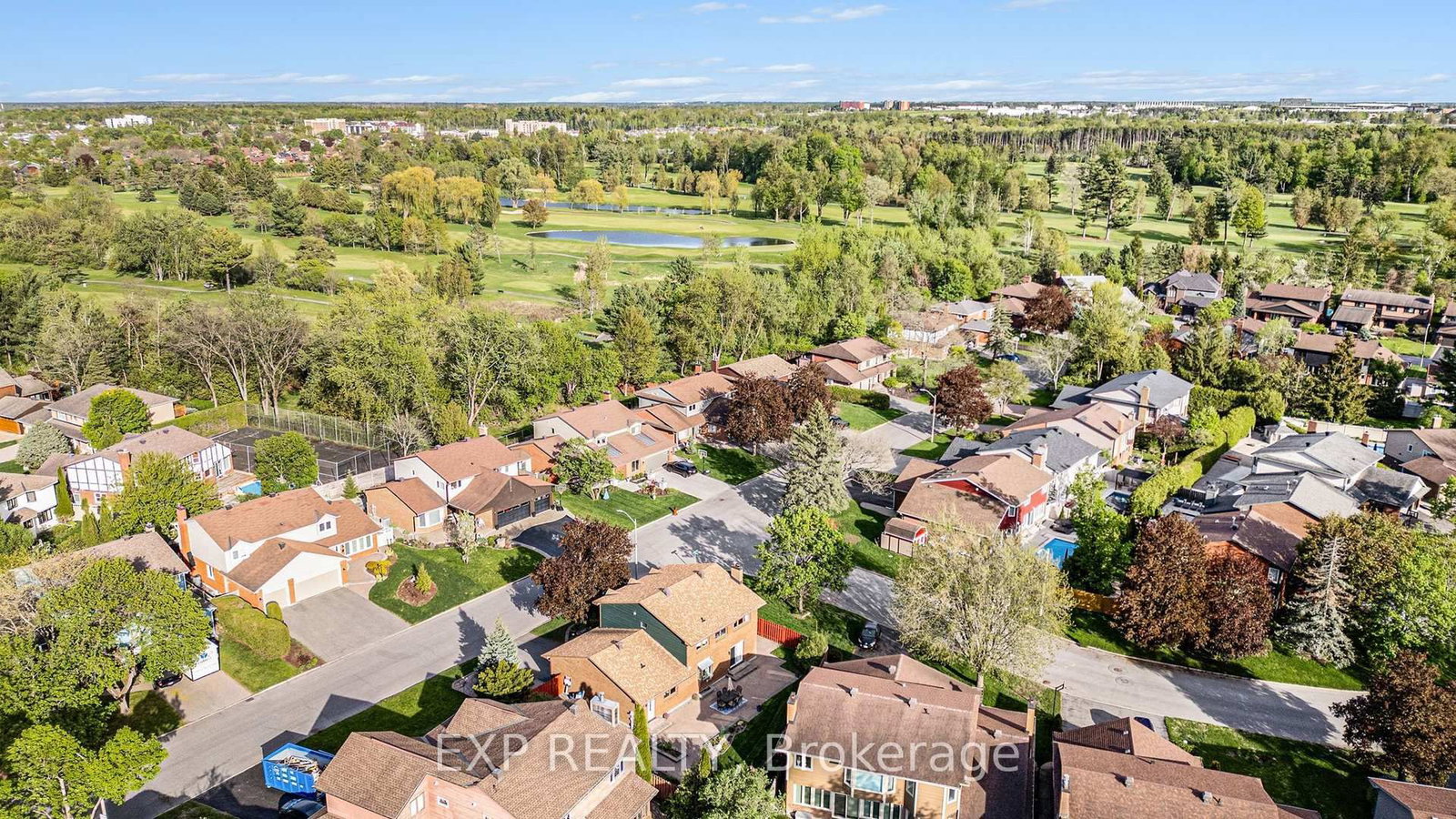 105 Country Club Drive • Ottawa, ON photo 37