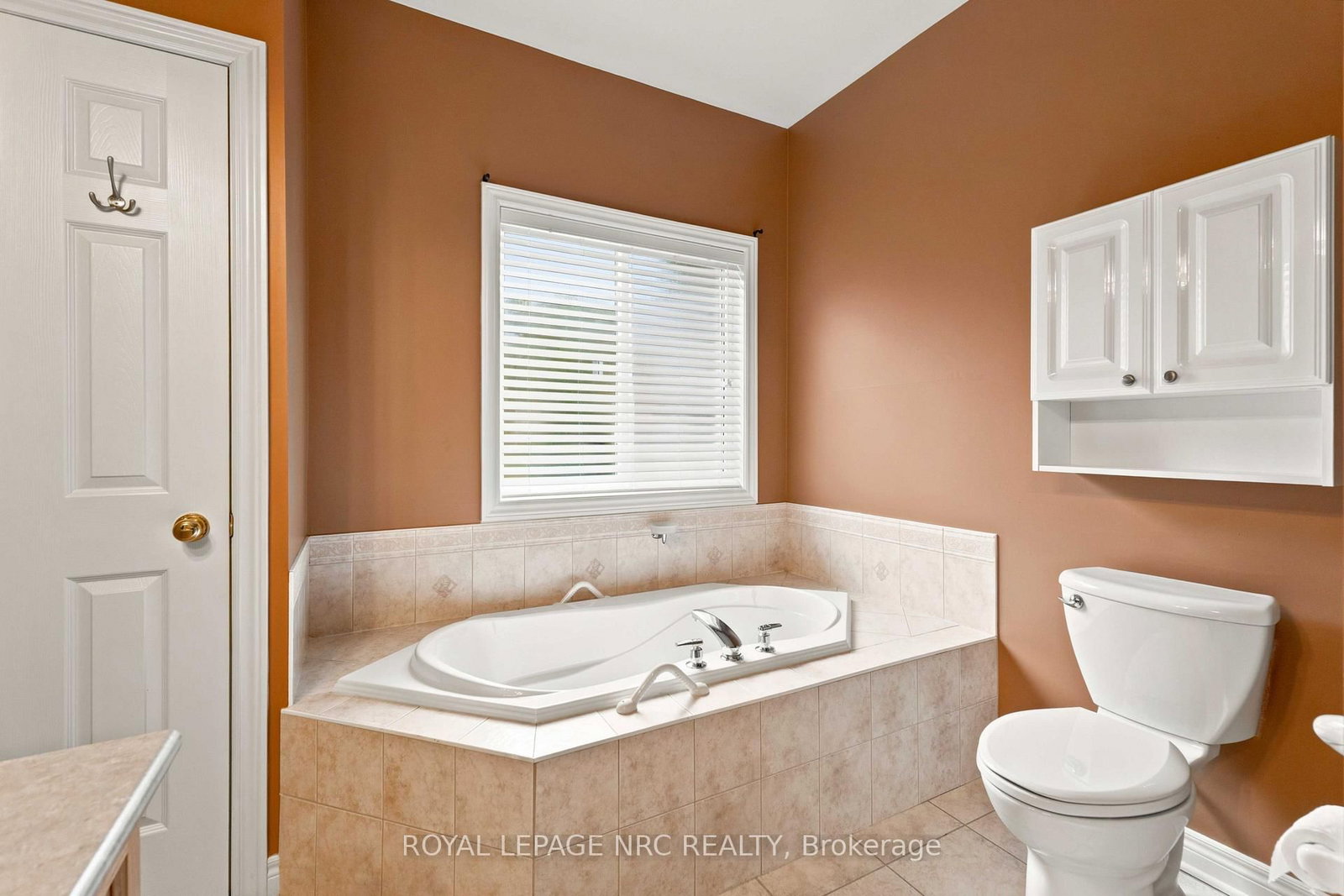 42 Loretta Drive • Niagara-on-the-Lake, ON photo 18