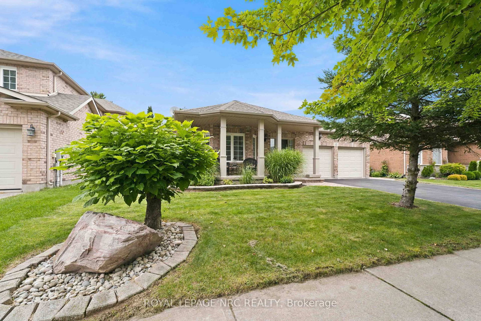 42 Loretta Drive • Niagara-on-the-Lake, ON photo 2