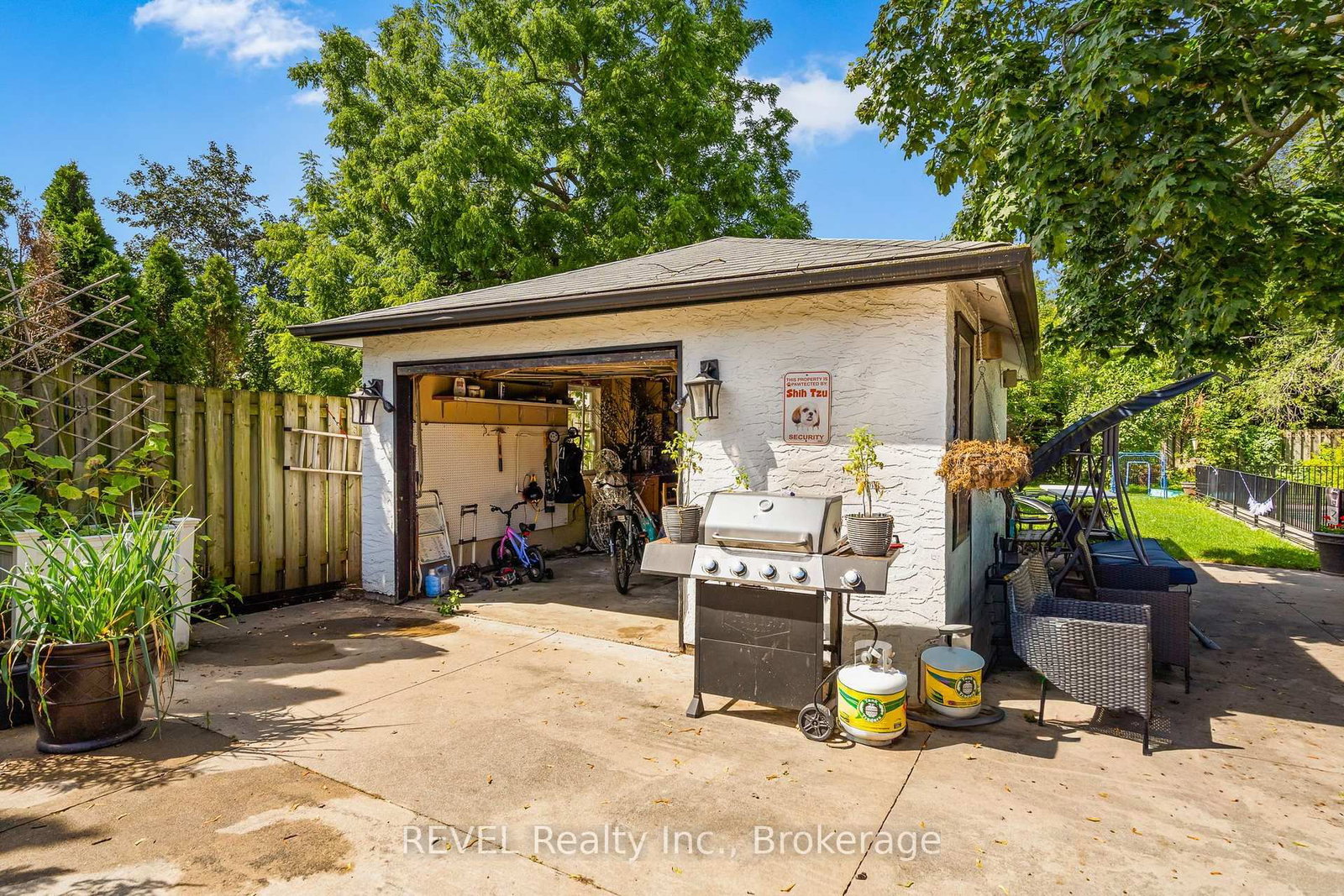 15 Duncan Drive • St. Catharines, ON photo 24