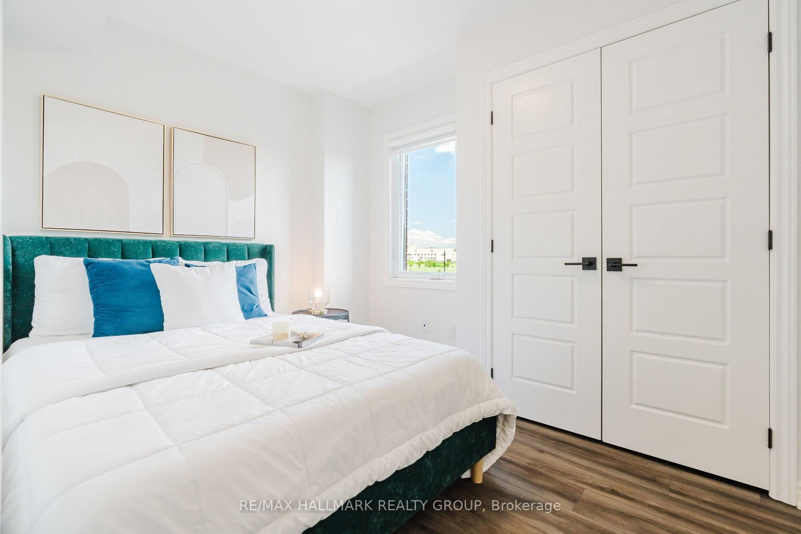583 Takamose Private • #217 • Ottawa, ON photo 31