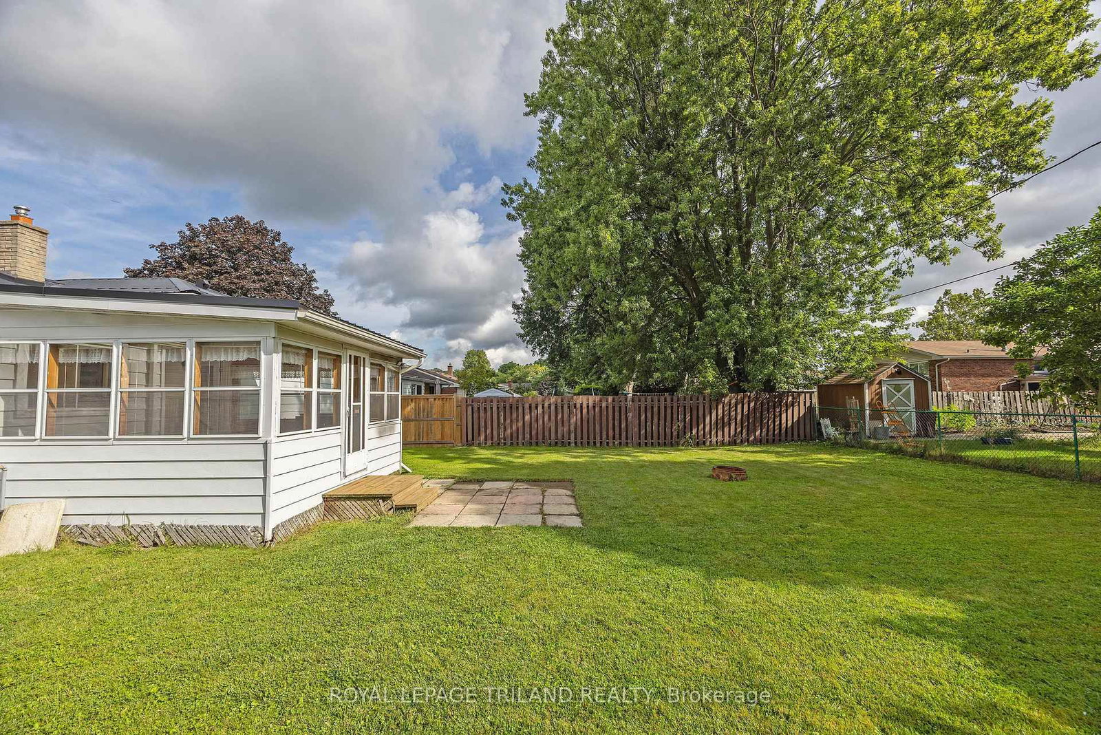 18 Laurier Road • St. Thomas, ON photo 35