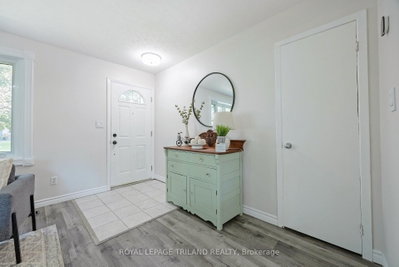 18 Laurier Road • St. Thomas, ON photo 6