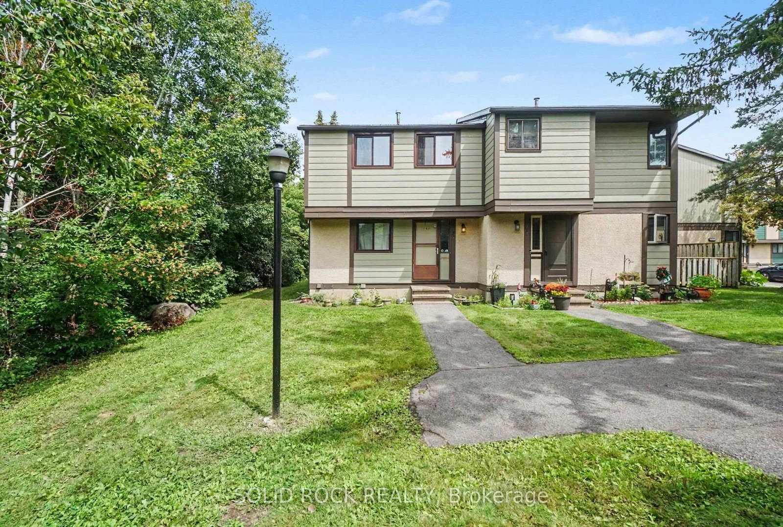 1735 Meadowbrook Road • #71 • Ottawa, ON photo 1