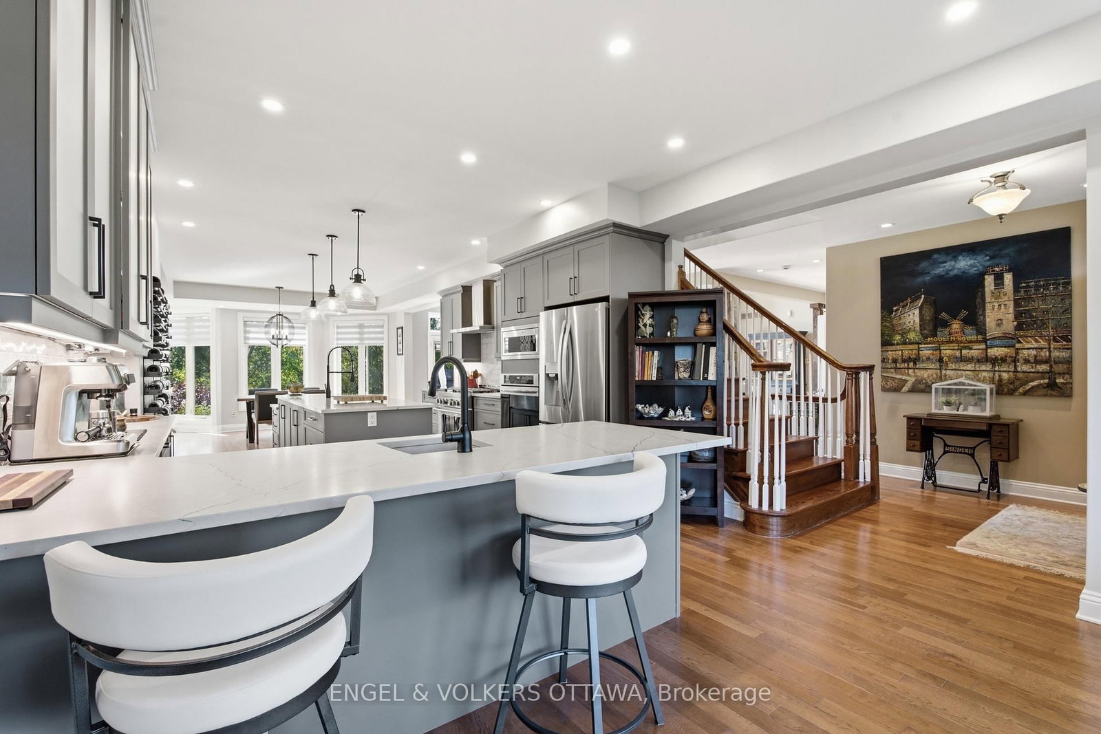 6622 Blossom Trail Drive • Ottawa, ON photo 8