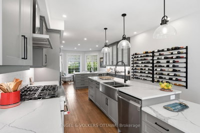 6622 Blossom Trail Drive • Ottawa, ON photo 9