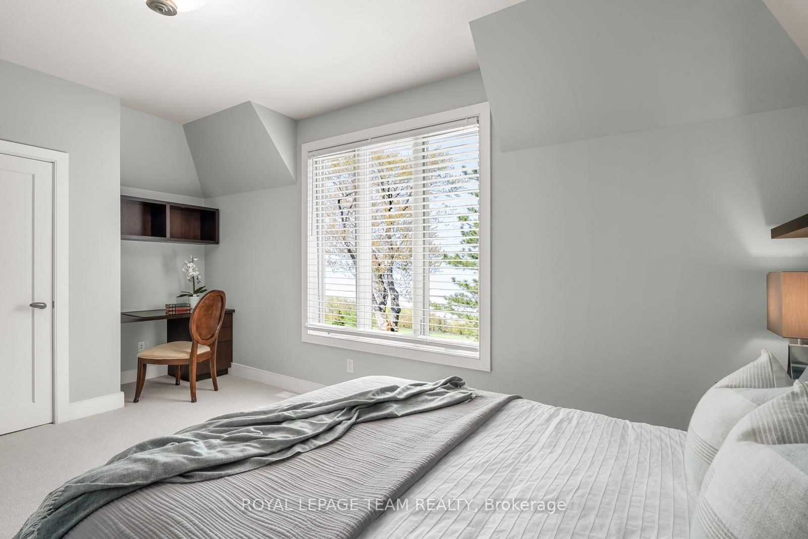 250 Sandridge Road • Ottawa, ON photo 32