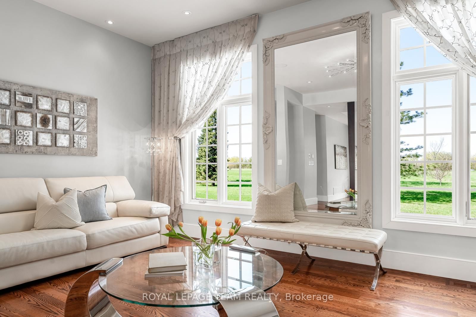 250 Sandridge Road • Ottawa, ON photo 8