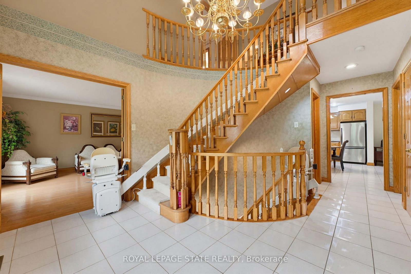 348 Shaver Road • Hamilton, ON photo 11