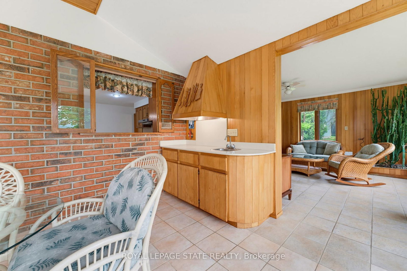 348 Shaver Road • Hamilton, ON photo 22