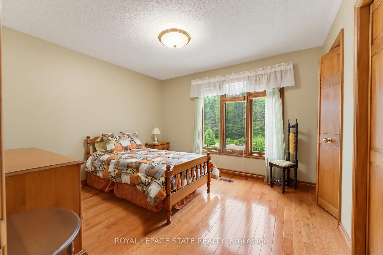 348 Shaver Road • Hamilton, ON photo 29