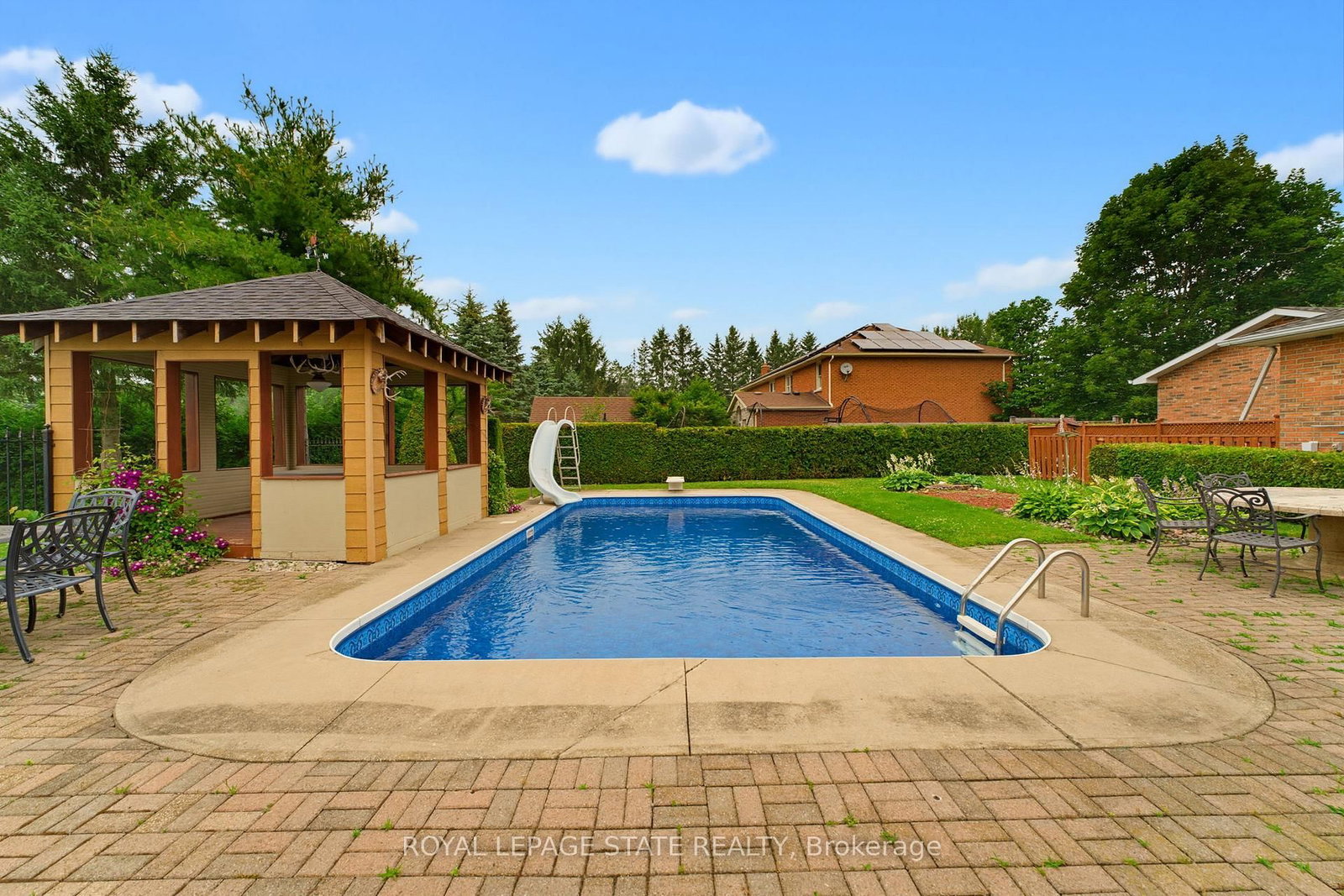 348 Shaver Road • Hamilton, ON photo 45