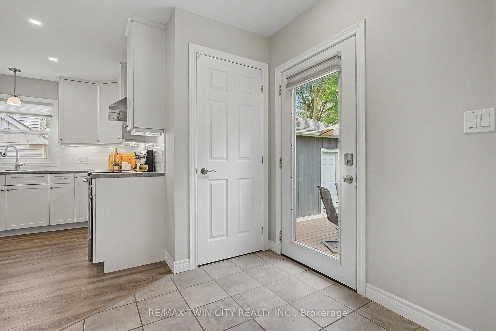 61 Maud Street • Woodstock, ON photo 20