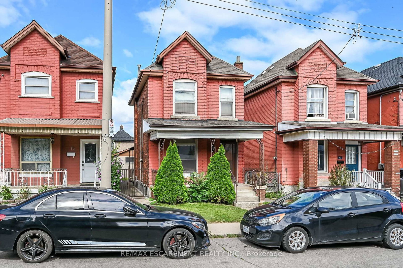 15 Kinrade Avenue • Hamilton, ON photo 38