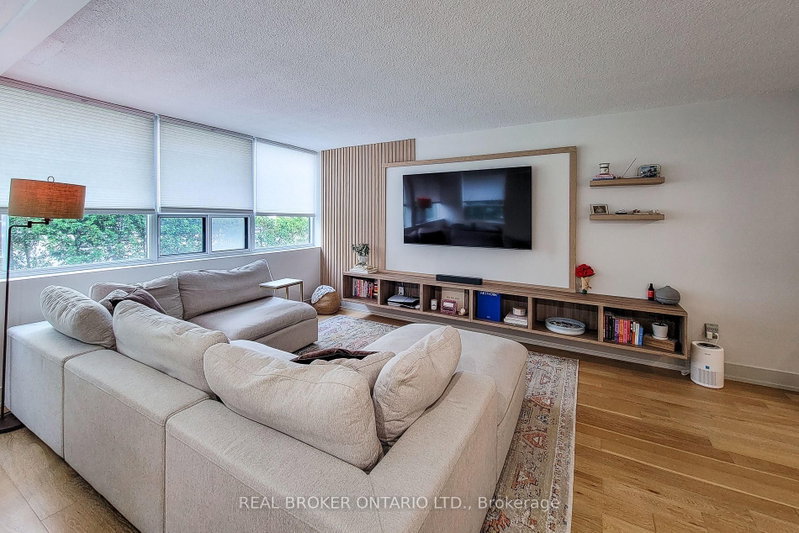 #202 - 120 Duke Street