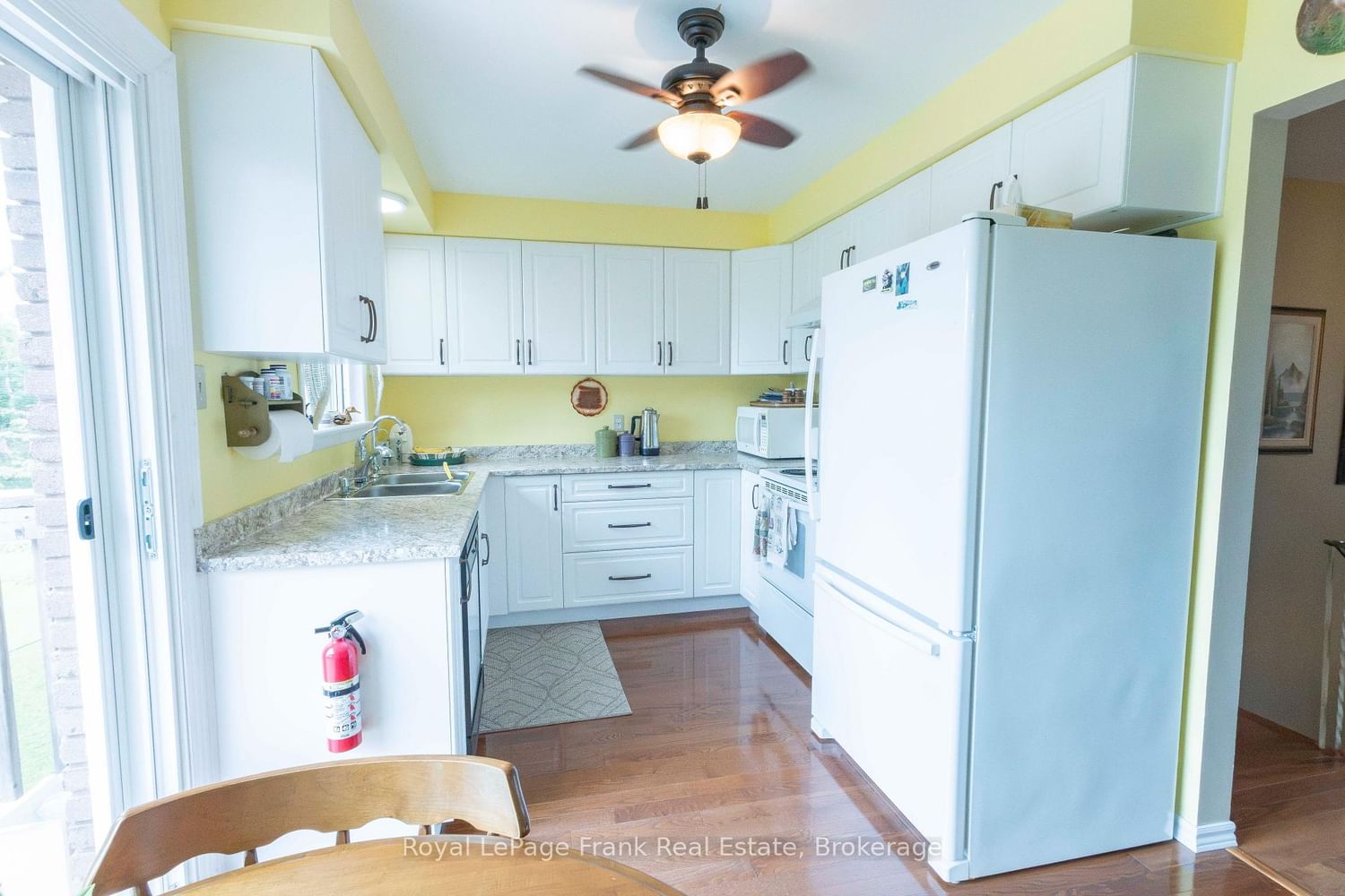 378 Old Surrey Lane • Kawartha Lakes, ON photo 13
