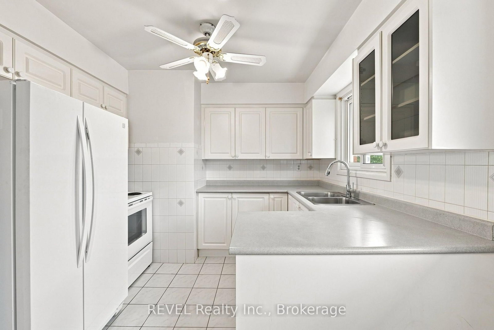 330 Waverly Street • Hamilton, ON photo 11
