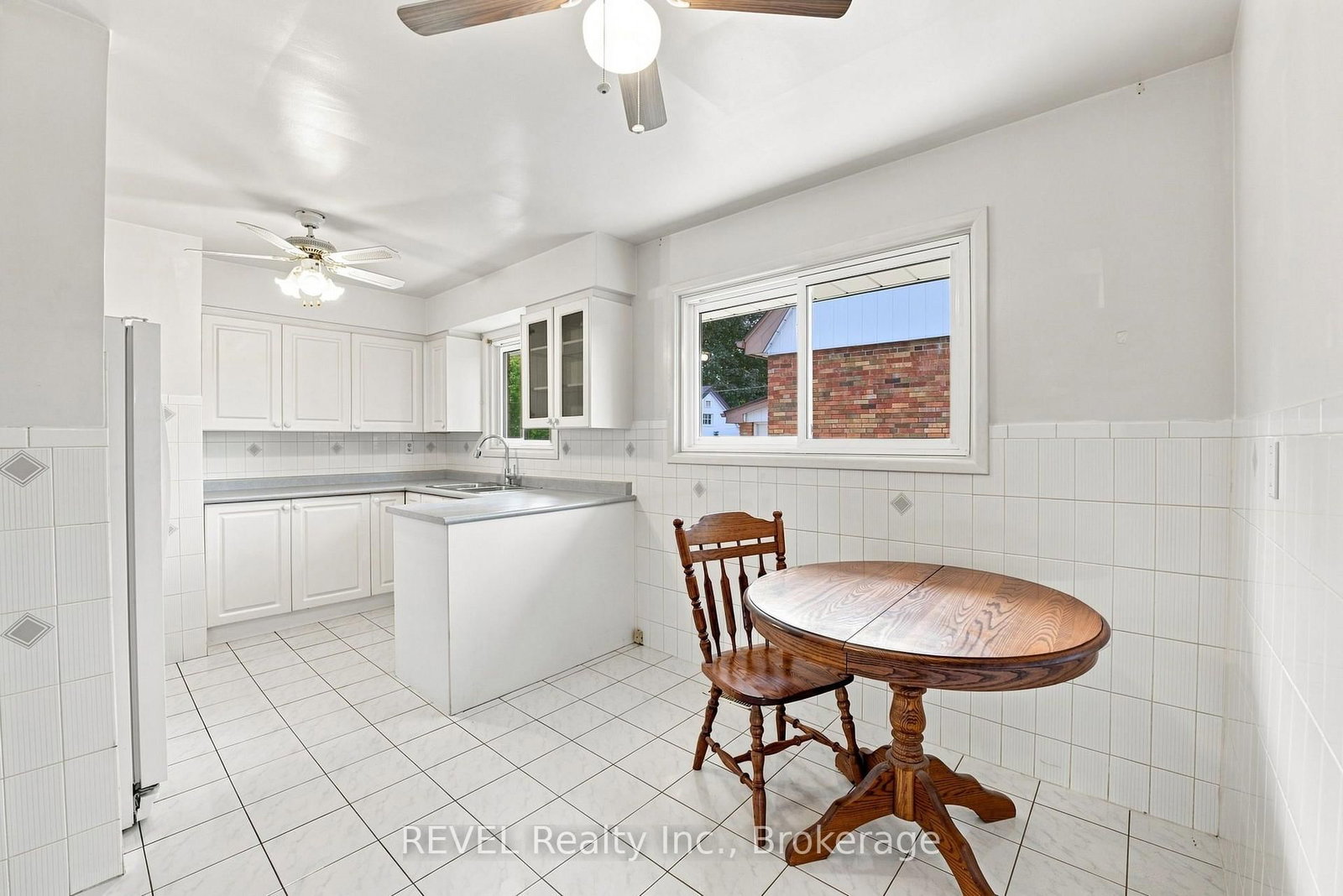 330 Waverly Street • Hamilton, ON photo 12