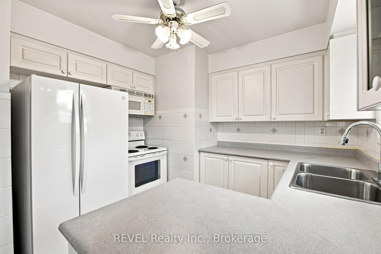 330 Waverly Street • Hamilton, ON photo 14