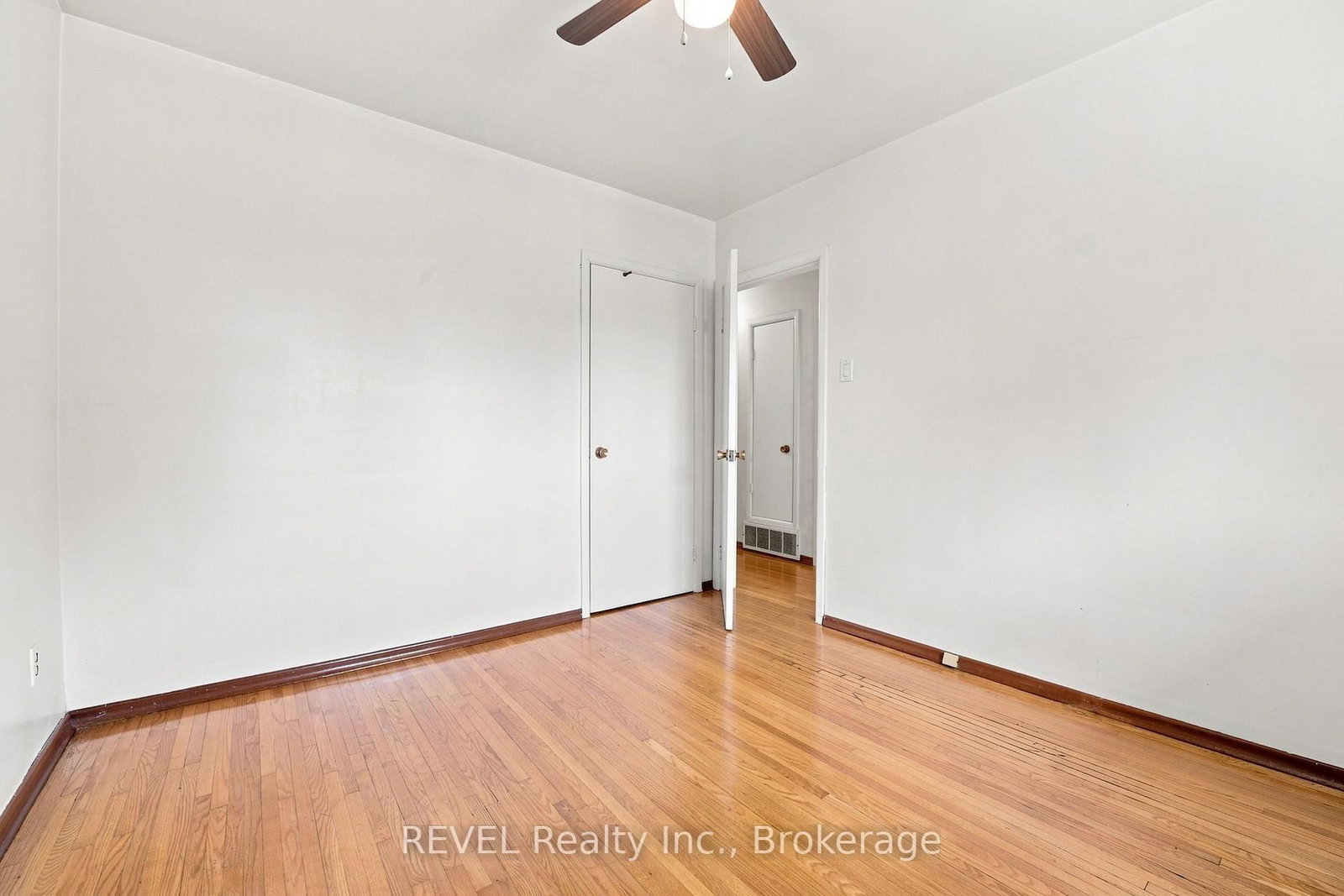 330 Waverly Street • Hamilton, ON photo 24